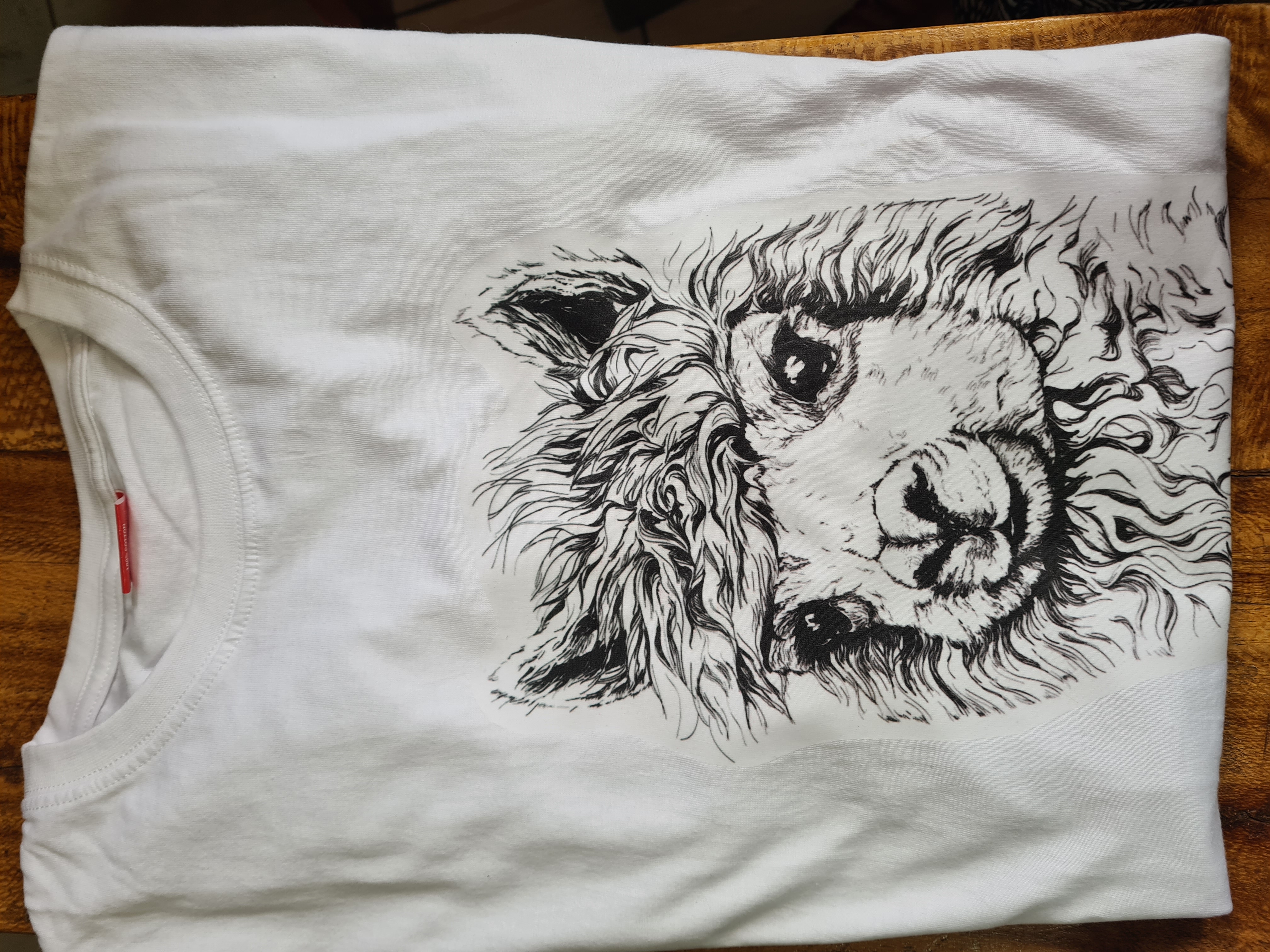 TShirt-White-Alpaca